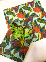 Load image into Gallery viewer, beeswax food wrap batik
