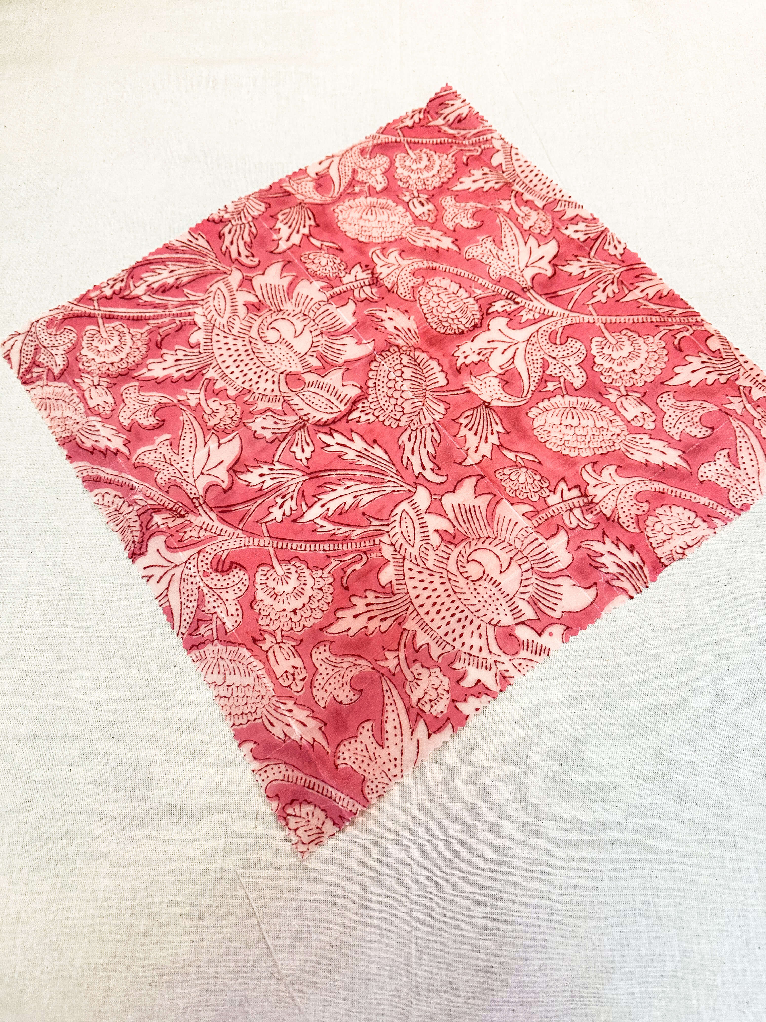 beeswax-wrap-malaysia-pink-floral